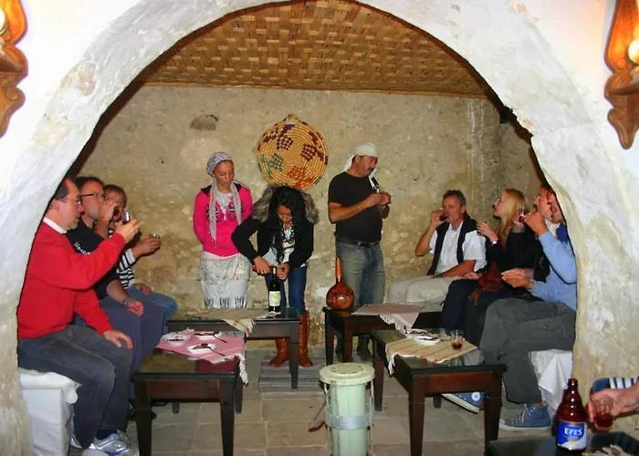 Pensjonat Nitovikla & Restaurant In A Cave An Authentic Local Experience !