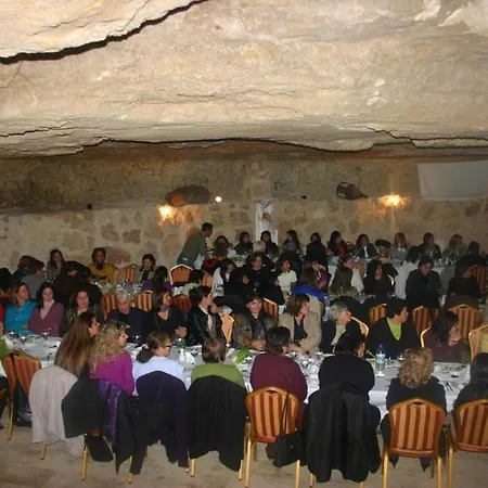 Nitovikla & Restaurant In A Cave An Authentic Local Experience ! Komi Kebir