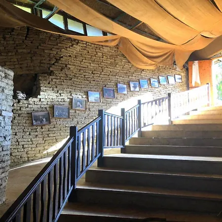 Nitovikla & Restaurant In A Cave An Authentic Local Experience ! Гостевой дом 3*