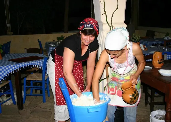 Nitovikla & Restaurant In A Cave An Authentic Local Experience ! 3*