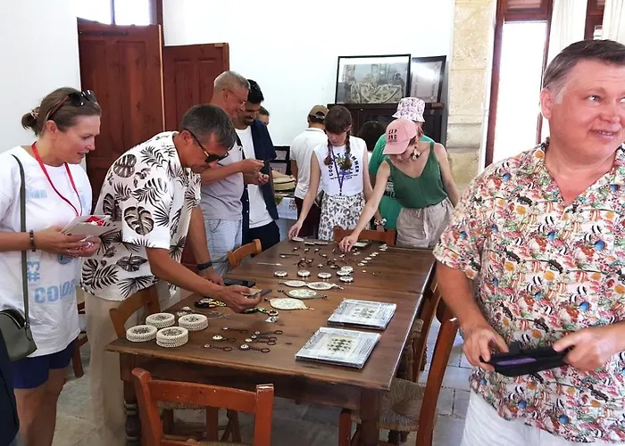 Nitovikla & Restaurant In A Cave An Authentic Local Experience ! Penzion